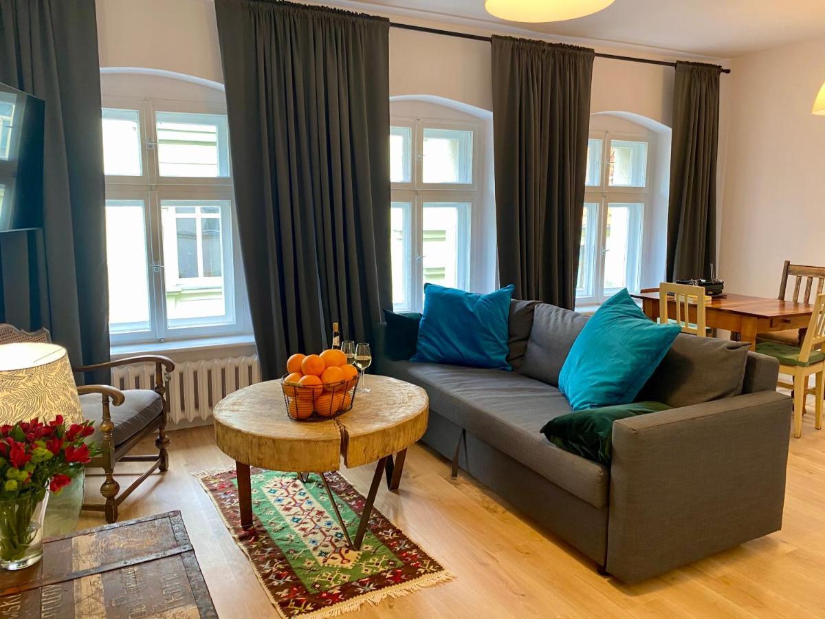 Apartament Hrabala Єленя-Ґура Екстер'єр фото