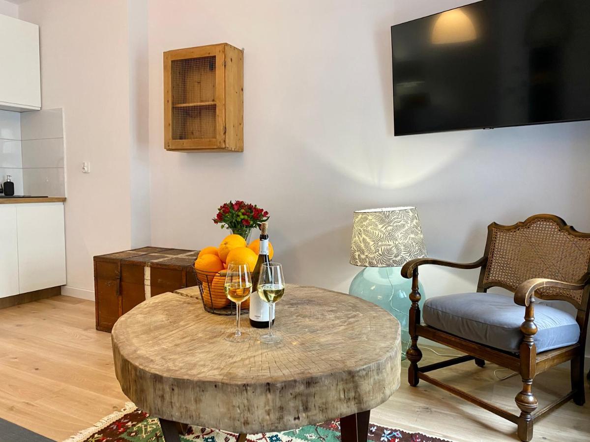 Apartament Hrabala Єленя-Ґура Екстер'єр фото