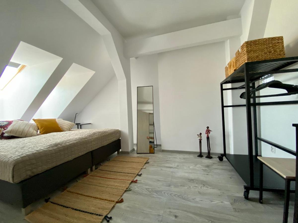 Apartament Hrabala Єленя-Ґура Екстер'єр фото